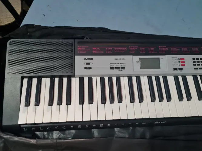 Teclado Casio CTK-1500 + Fonte Original + Capa + Suporte  NÃO ACEITO TROCAS
