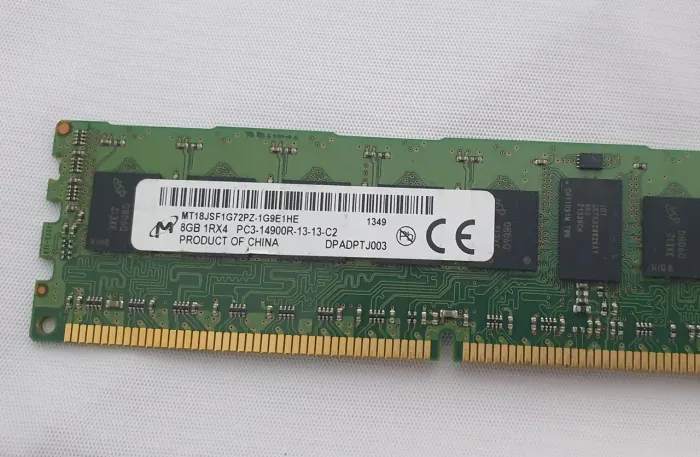 Lote com 33 UN de Memória RAM 8GB DDR3 ECC RDIMM Micron