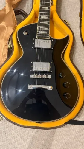 Guitarra tagima les paul