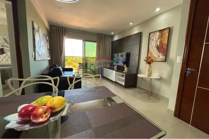 Apartamento com dois quartos e vista para o mar