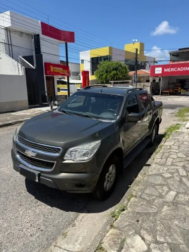 Chevrolet S10 Pick-up LT 2.8 TDI 4X2 CD Diesel AUT 2014
