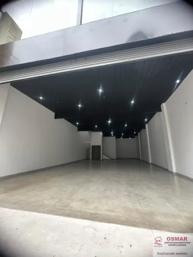 Salão Comercial para Locação no Centro de São Vicente-SP proximo ao Shopping Brisamar: 2 S