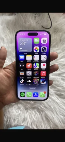 Vendo iPhone 16 semi novo
