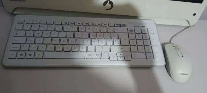 Teclado e mouse positivo