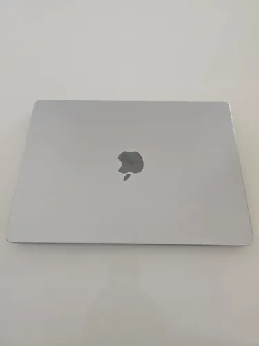 Apple MacBook Pro M1 Pro 2021 14"  512GB SSD 16GB RAM Prateado Cinza Espacial