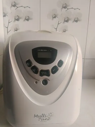 Máquina de fazer pão 