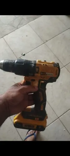 Parafusadeira Dewalt 20v