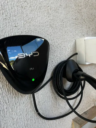 Empresa especializada em serviços elétricos