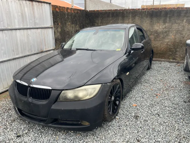 Sucata BMW 320i 2008 2.0 motor N46 para retirada de peças 