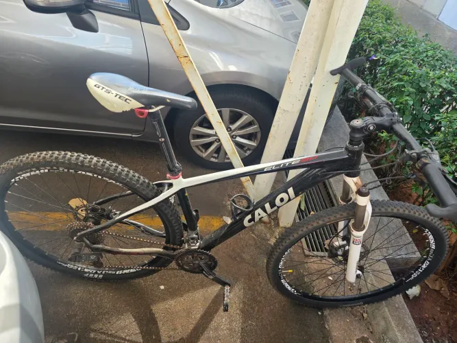 Bicicleta Caloi Elite 30 aro 29