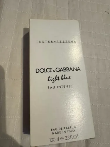 Perfume light blue EUA  intense 100 ml novo 