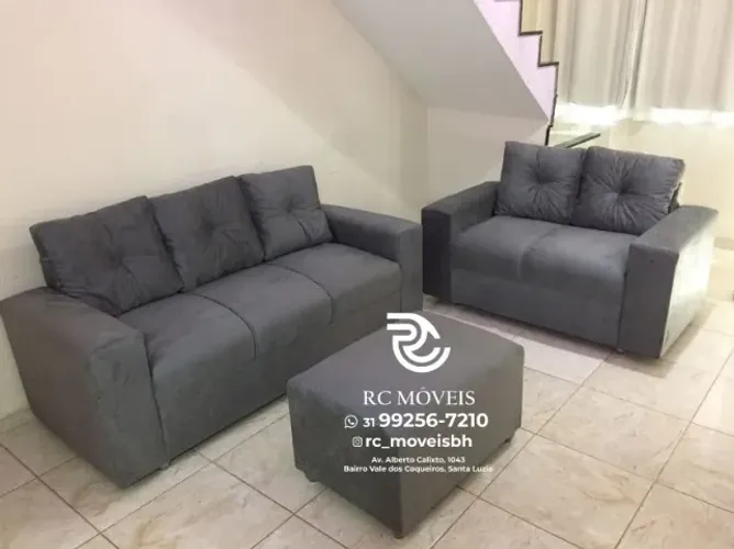 Sofá 2 e 3 assentos com Puff Suede de qualidade D33 Confortável Direto da Fábrica