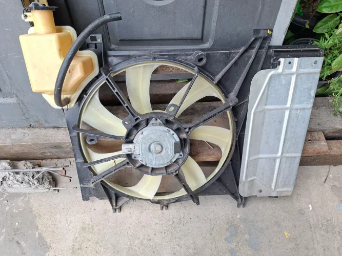 Eletroventilador etios 2017
