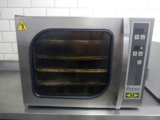 Forno industrial miniconv pratica ,220v , 4 prateleira , funcionamento impecável