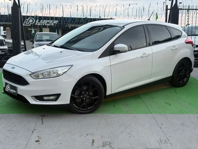 Ford Focus 2.0 16v/se/se Plus Flex 5P Aut. 2019
