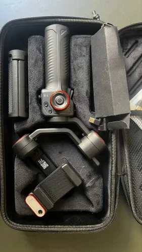 Gimbal Hohem iSteady M6 - Gimbal 3 Eixos + Luz de Preenchimento