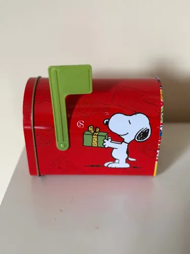Lata Snoopy Natal 2025