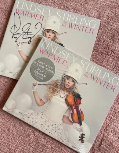 CD Lindsey Stirling - Warmer In The Winter (Autografado)