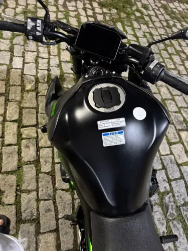 Moto Kawasaki Z900