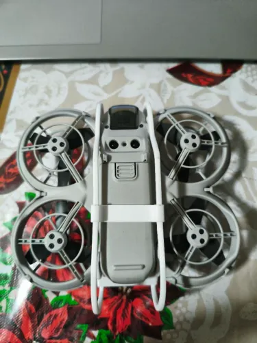 Dji Neo Muito novo. Aeronave apenas com filtros de lente. Protetor de carenagem e bateria