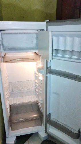 Geladeira seme Nova