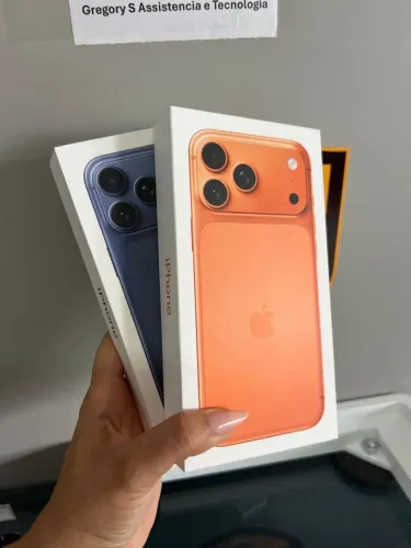 iPhone 17 Pro Max, 256gb, lacrado (azul e laranja) Anatel chip físico e virtual R$7.900