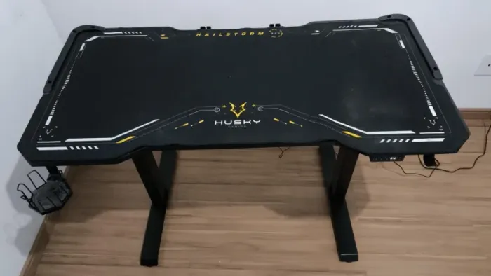 Mesa Gamer Husky Gaming Hailstorm 900, Preto, Regulagem de Altura Automática