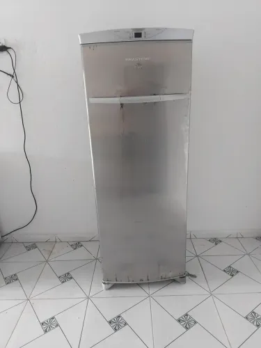 Freezer vertical frost free 300L