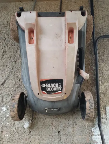 Cortador de grama