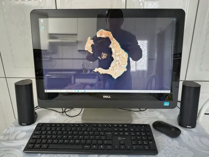 All-in-One Dell Inspiron One 2330