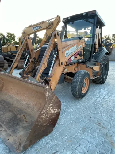 Retroescavadeira Case 580N 4x2