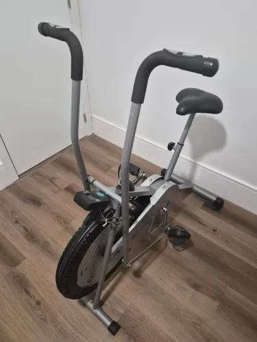 Bicicleta Ergométrica Bicicleta Airbike - excelente estado de conservação