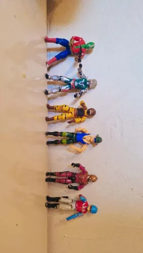 6 bonecos G.I joe comandos em ação