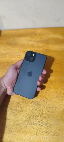 iPhone 15 128 gb usado