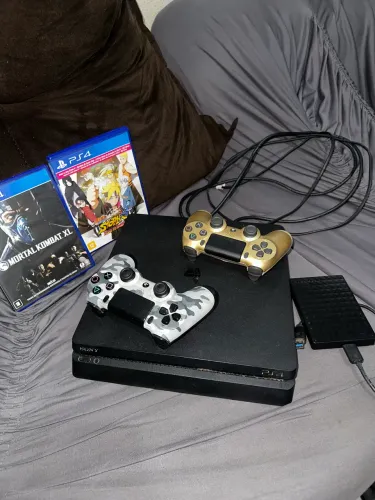 PS4 SLIM 500GB + 1 HD EXTERNO 1TB