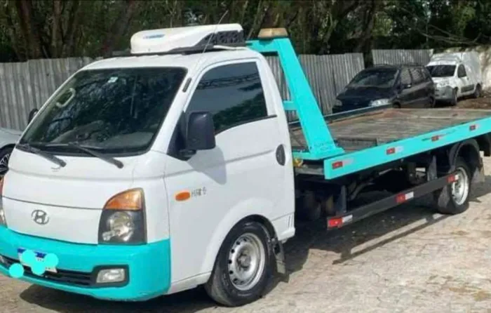 HR 16v, 115.000 plataforma de 4,60x2 , caminhão trabalhando em perfeito estado
