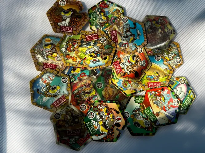 Lote 35 Tazos Cheetos Máquina do Tempo - Elma Chips