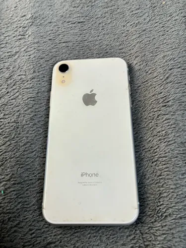 iPhone XR 128 GB Branco ? Face ID e câmeras funcionando