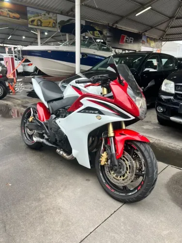 Honda CBR 600 F 2013