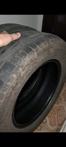 Pneus semi novos