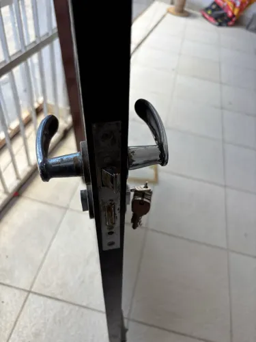 Porta madeira Jatobá