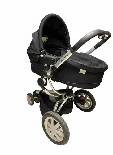 Carrinho bebe Quinny Buzzy completo