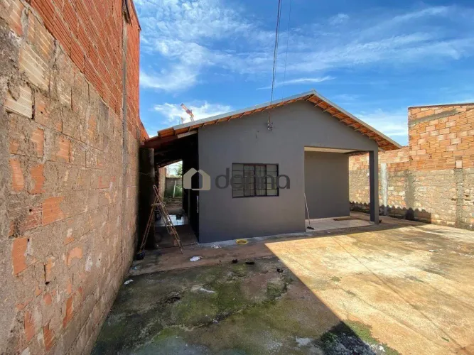 Casa residencial à venda no Jardim Itália II, em Uberaba-MG
