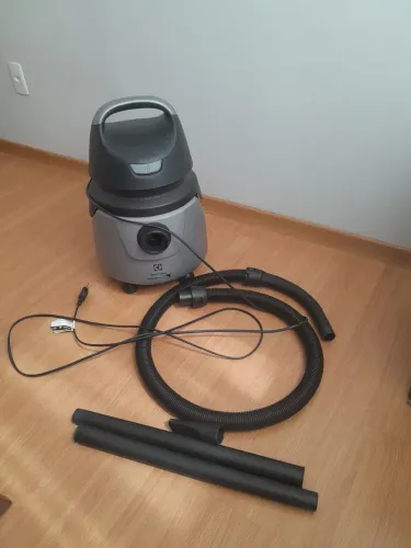 Aspirador Electrolux Pó e Água e Soprador PRA RETIRADA