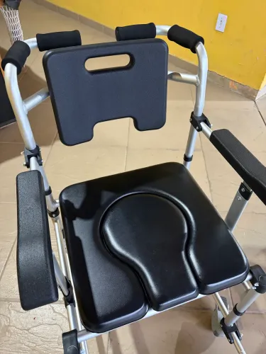 vendo cadeira de banho