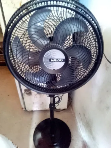 Vendo este ventilador com garantia 