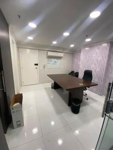 THE PLACE, SALA MOBILIADA 34m2, COM RECEPÇÃO