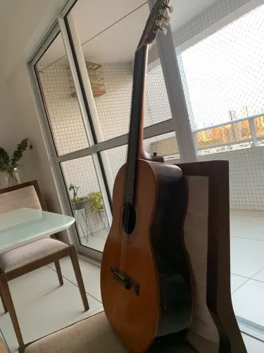 Vendo violão