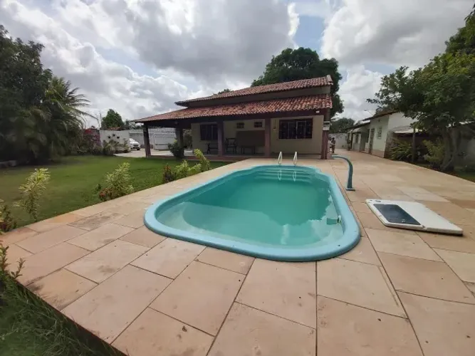 Sítio Completo com Piscina | +1.000 m² | Casa + Casa do Caseiro