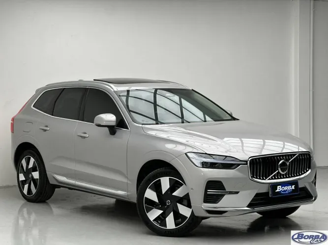 Volvo XC-60 T-8 Ultimate 2.0 AWD (híbrido) 2024